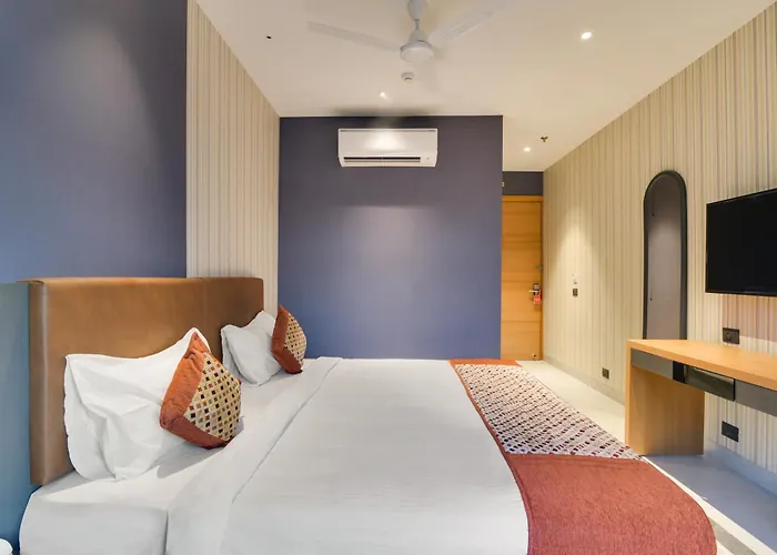Hotel Bluestone Nehru Place By The Cosy Hotels